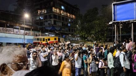 Thane Municipal Transport buses stopped running on Satis Bridge in the evening