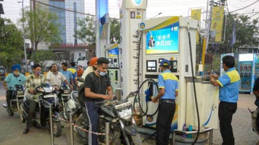 Toilets in petrol pumps only for customers, not for general public 