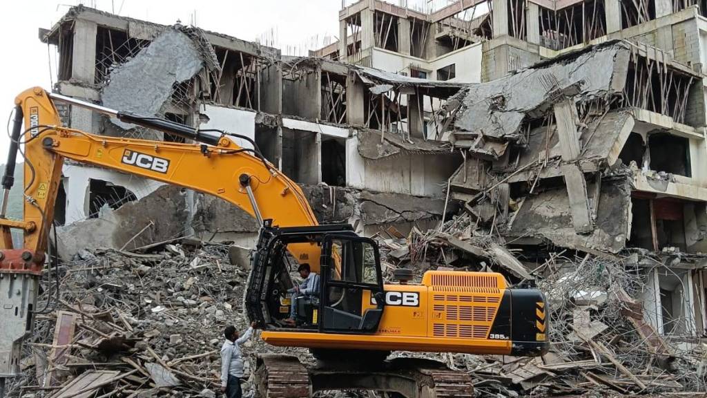 Thane Municipal Corporation action against 33 unauthorized constructions city