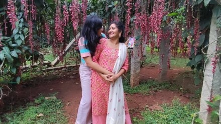 actress Anju Aravind daughter