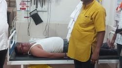 बच्चू कडूंच्या उपोषणाची दखल न घेतल्याने कार्यकर्त्याने घेतले विष