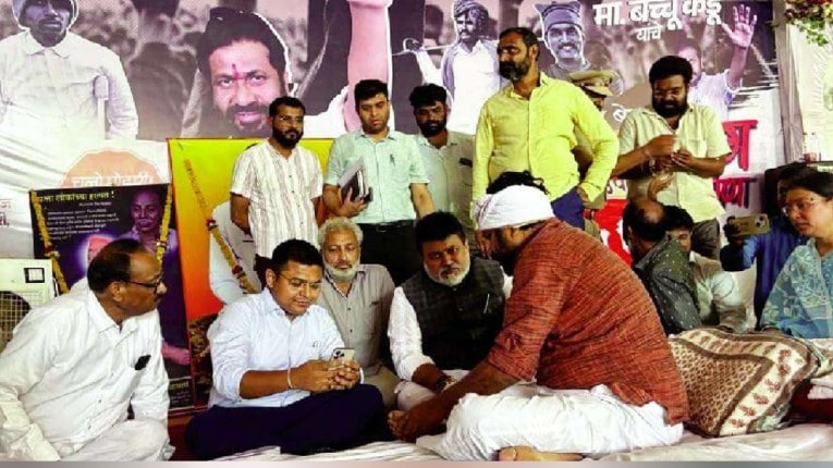 बच्चू कडूंच्या उपोषणानंतर महायुतीत श्रेयवाद