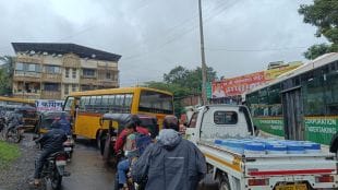 badlapur flyover traffic jam delays school students for first day of school