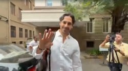 Video : अभिनेता डिनो मोरिया चौकशीसाठी उपस्थित, ईडीने बजावले होते समन्स