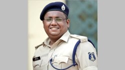 नक्षलवाद्यांच्या हल्ल्यात आयपीएस अधिकारी शहीद, छत्तीसगडमधील सुकमा येथे….