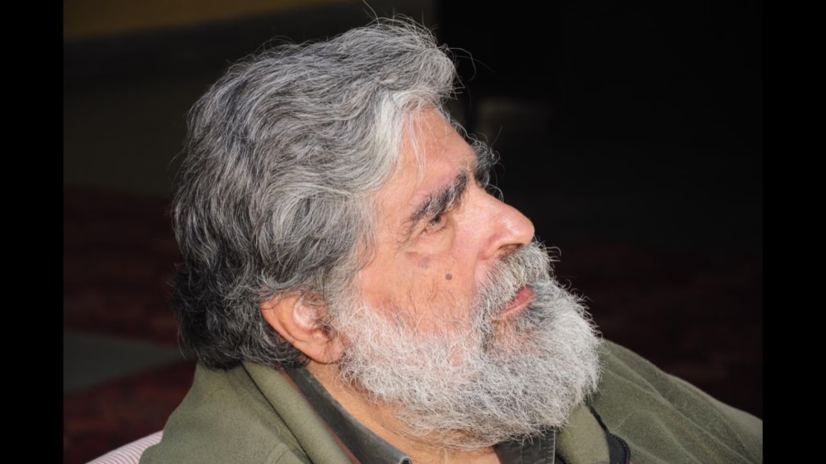 Valmik Thapar article in marathi