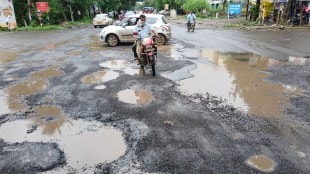 nashik road potholes