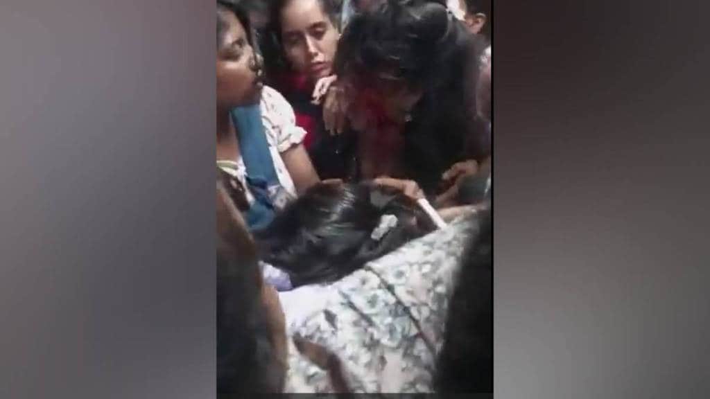 clash among Women passengers at Churchgate-Virar local, video goes viral on social media