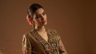 diana penty Horrifying Experience mumbai local train