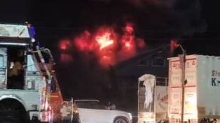 textile industry fire on on Mumbai Ahmedabad National Highway