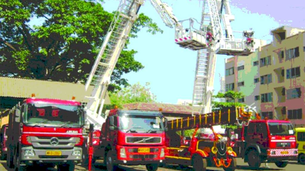 firefighting ladder vehicle news in marathi