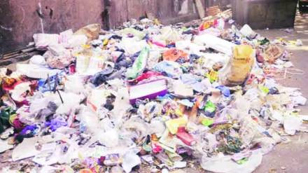 Garbage crisis in Kothrud and Warje area news in marathi