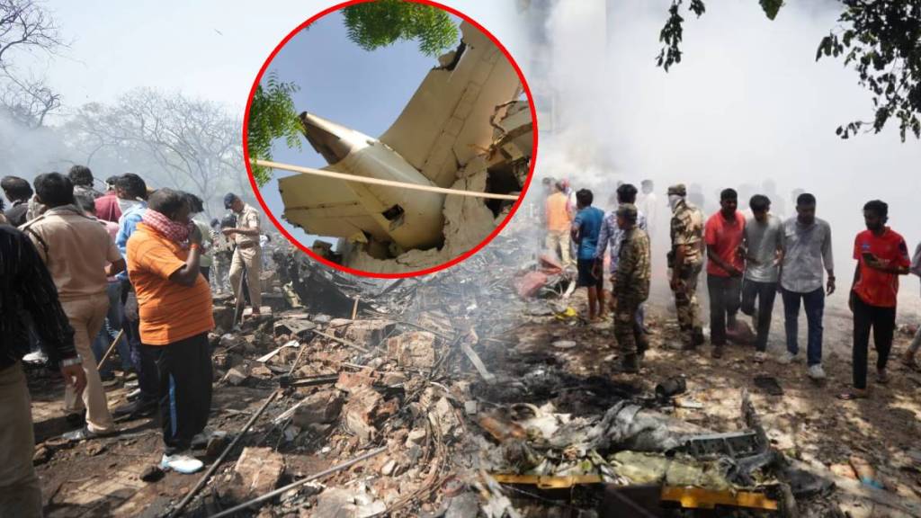 अहमदाबाद येथे एअर इंडियाचे विमान कोसळल्यानंतर स्थानिकांनी मदत कार्यात मोठी भूमिका बजावली.
