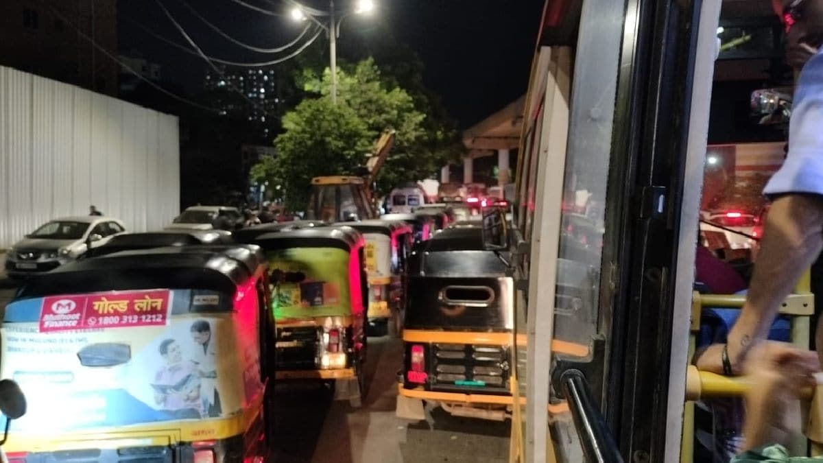 heavy traffic jam in thane balkum area