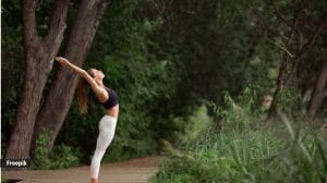 International Yoga Day 2025 : मानसिक आरोग्य आणि तणावमुक्तीसाठी करा ‘ही’ १० सर्वोत्तम योगासनं