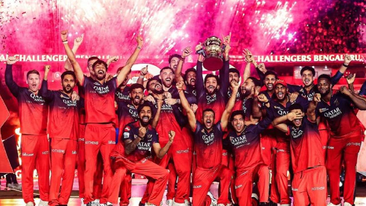 IPL 2025 Final: १८ वर्षांनी रॉयल चॅलेंजर्स बँगलोरने उंचावली आयपीएल ट्रॉफी; पाहा विजयाचे खास क्षण