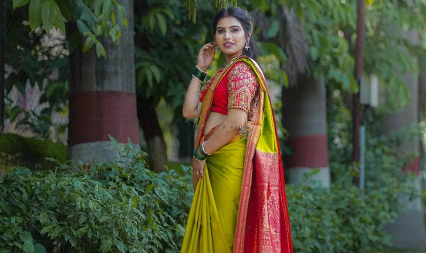 Green bangles for Sawan rituals