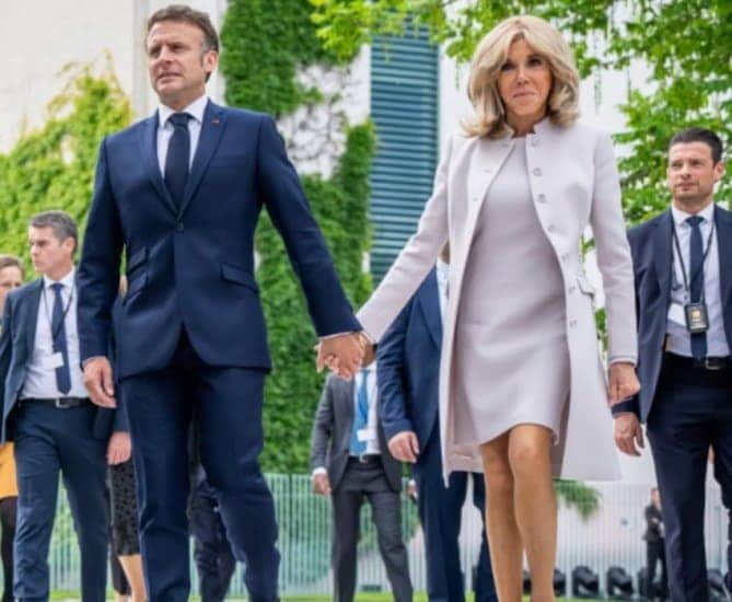 Extraordinary Romance of Emmanuel Macron and His Teacher