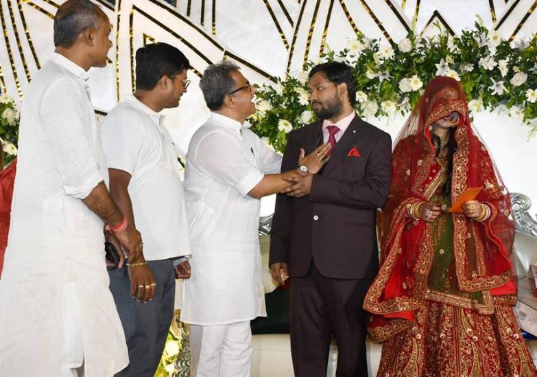 khan sir marriage location