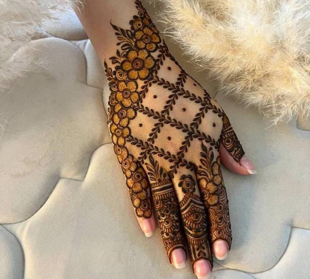 New stylish office mehndi