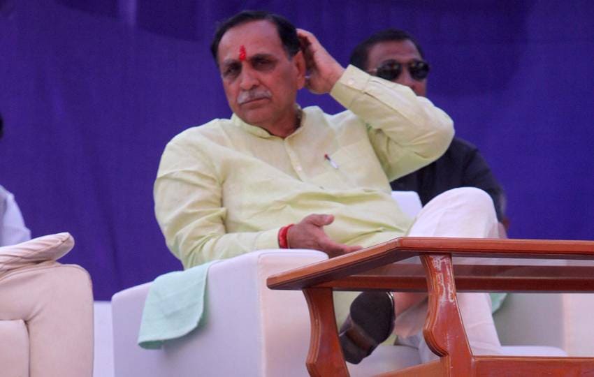 who is in Vijay Rupani family