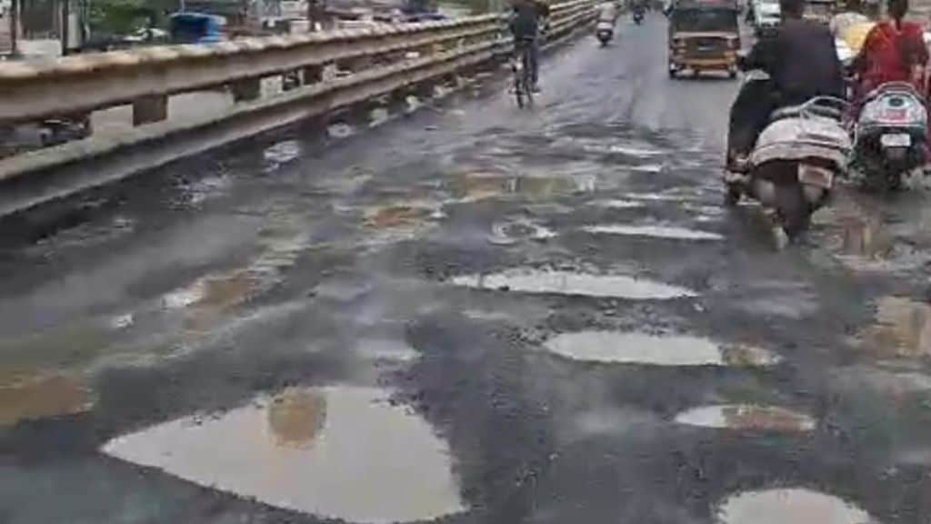 kalyan Potholes on the Shahad flyover causing traffic congestion