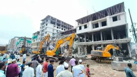 mumbra shil illegal buildings