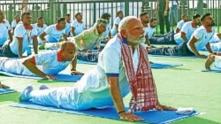 जागतिक अशांततेच्या काळात योग दिशादर्शक, पंतप्रधान नरेंद्र मोदी यांचे प्रतिपादन; जगभरात योग दिन उत्साहात
