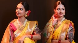 ‘नवरी मिळे हिटलरला’ फेम वल्लरी विराजचा मराठमोळा साज, पारंपरिक लूकने वेधलं लक्ष