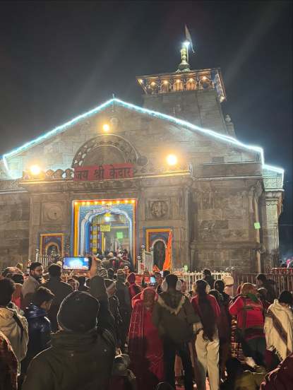 maharashtrachi hasya jatra fame actor solo trip to uttarakhand and visit kedarnath temple