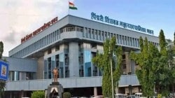 पिंपरीतील रस्त्यांवर ५०८ खड्डे; महापालिकेकडून दुरुस्तीचे काम सुरू, आतापर्यंत ८४८ खड्डे बुजवले