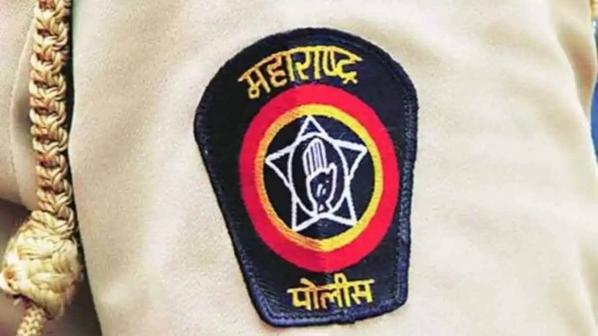 police Constable died Mumbra local train accident