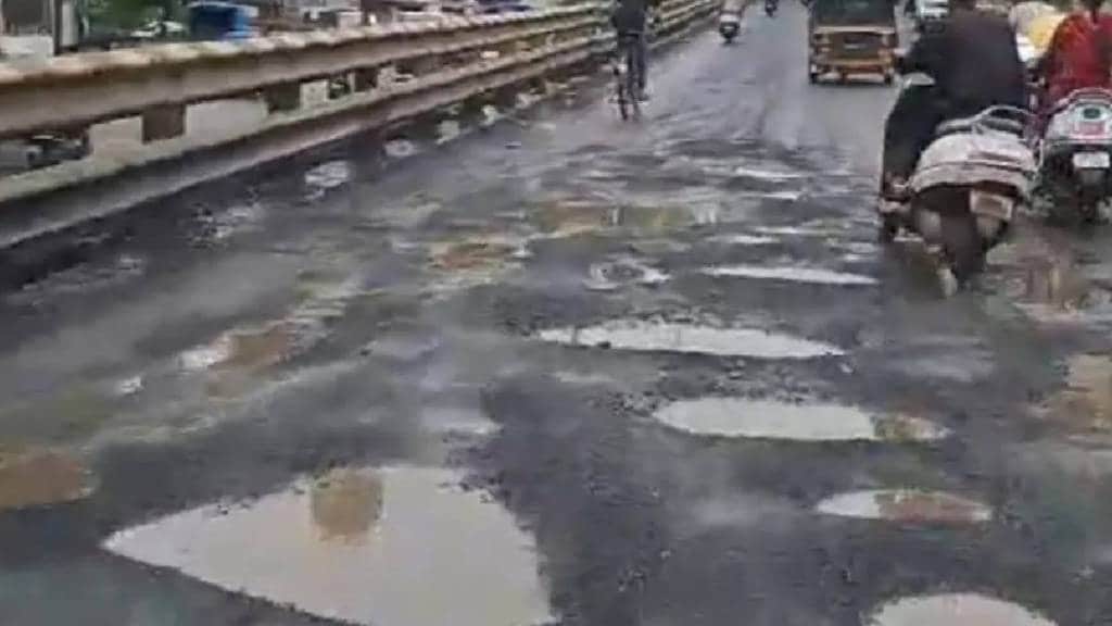 Khopte Khadi Bridge Khopta Koproli road potholes traffic congestion