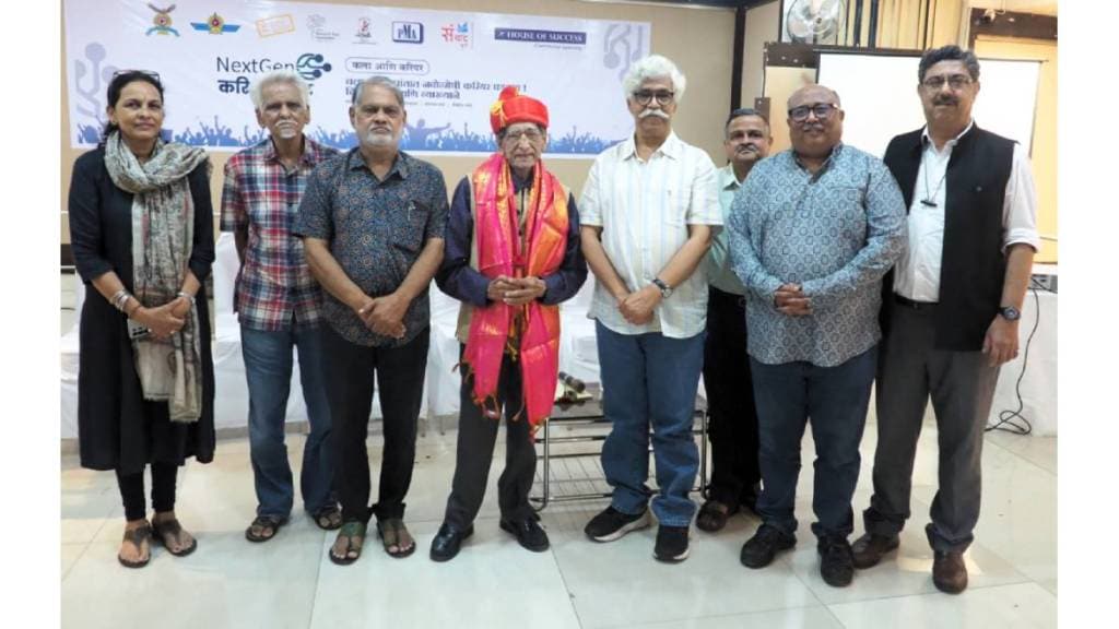 pune cartoonist s d phadnis believes that human brain is superior to technology
