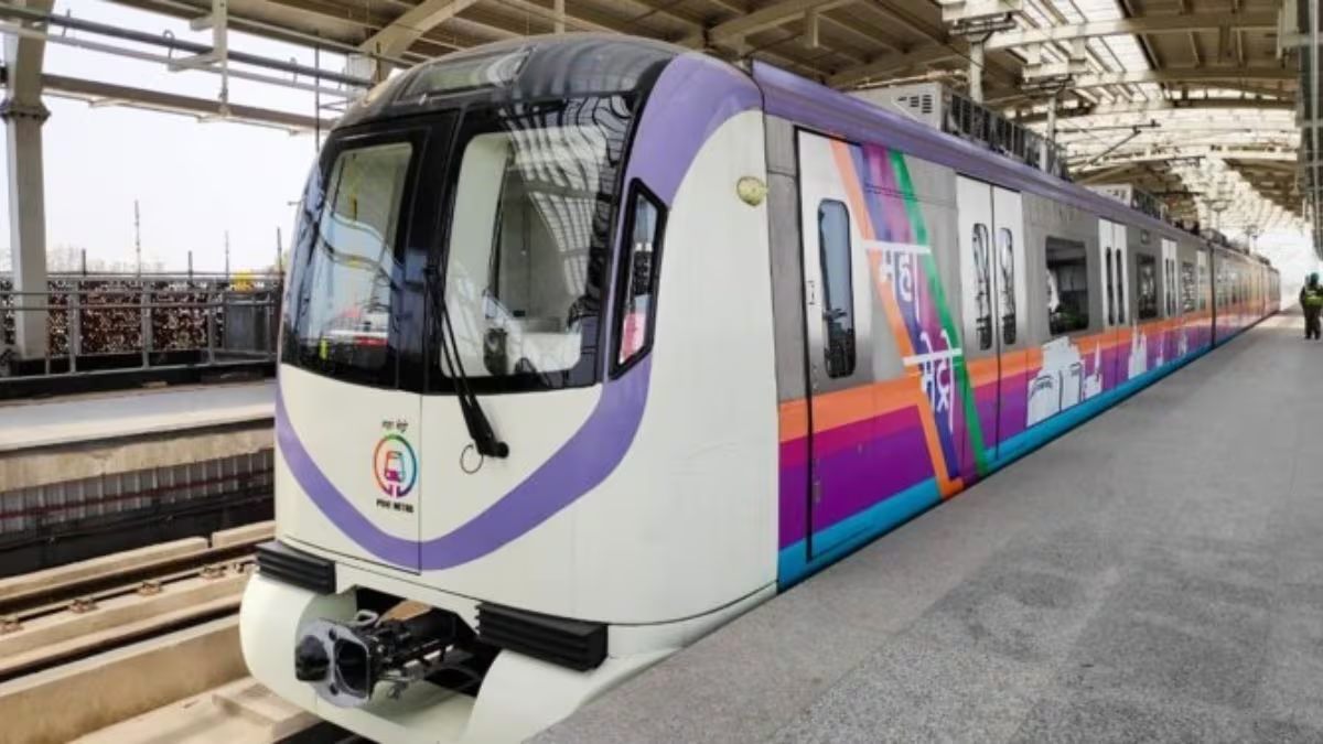 Passengers can now use NCMC cards to travel on Metro 3 (file photo)