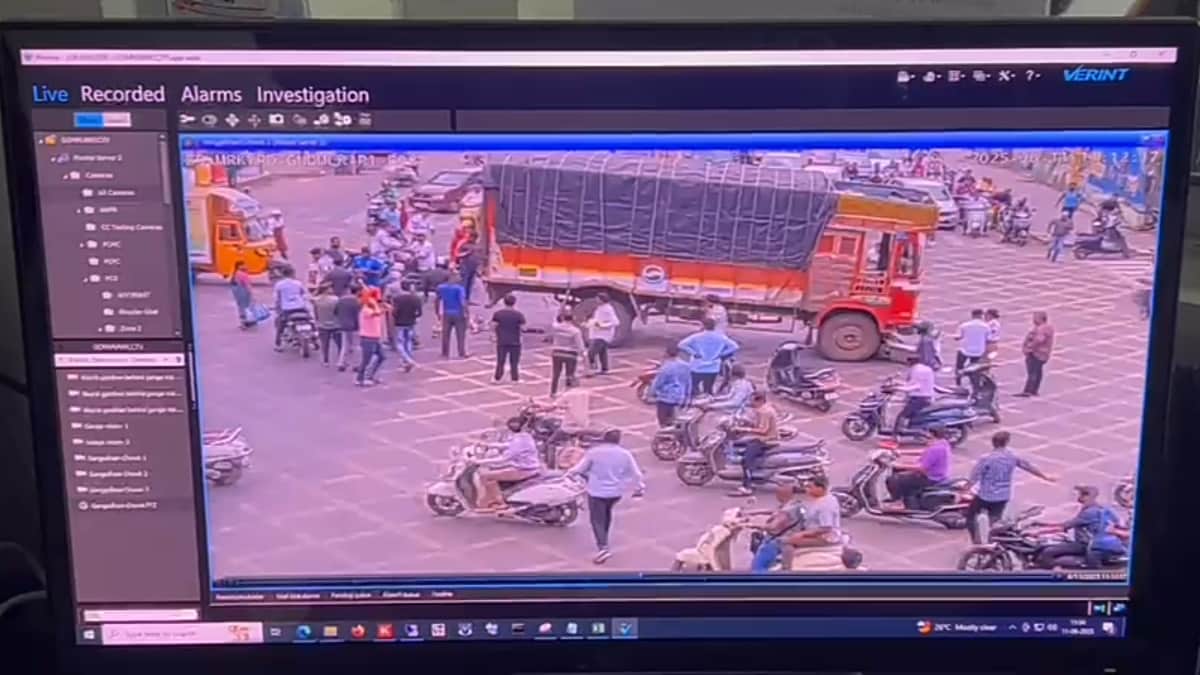 pune, bike accident, truck accident, women killed, one injured, incident caught in cctv