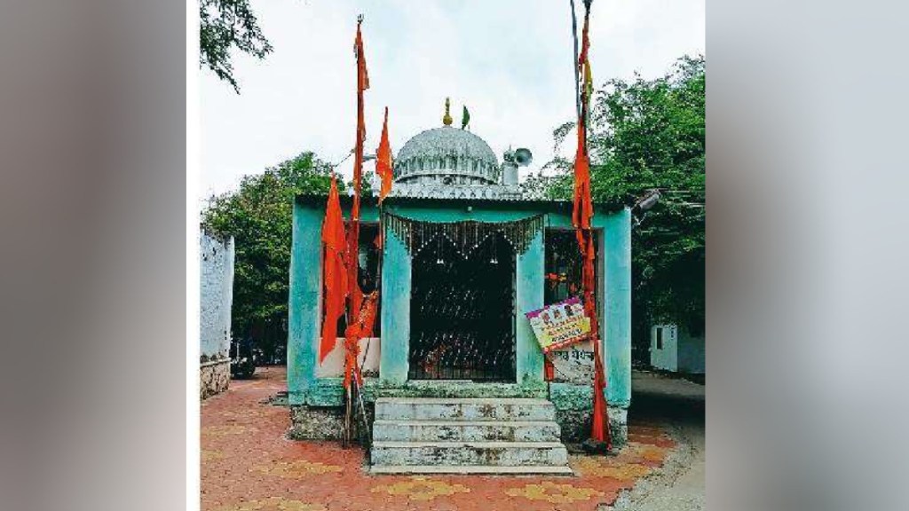 Temple ownership dispute in Guha village of Rahuri taluka of Ahilyanagar district