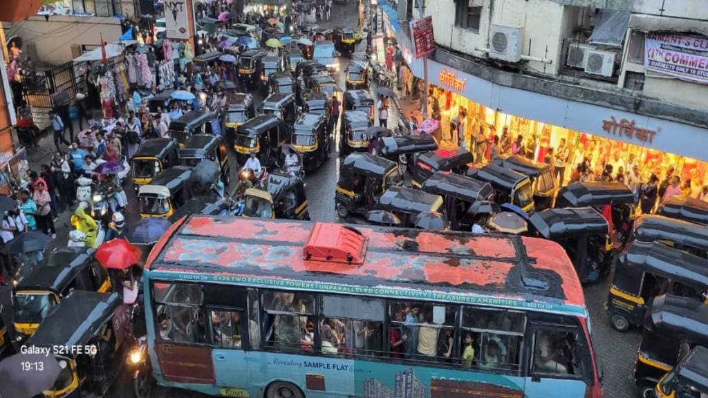 Dombivli rickshaw driver protest