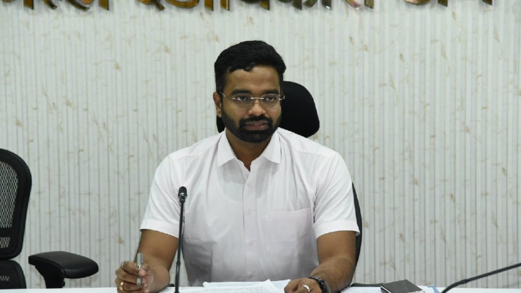  गाव-पाड्यातील परिसर स्वच्छ व प्लास्टिकमुक्त ठेवावा; मुख्य कार्यकारी अधिकारी रोहन घुगे (लोकसत्ता टिम) 
