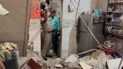 चेंबूरमध्ये घराचा छत कोसळून तीनजण जखमी
