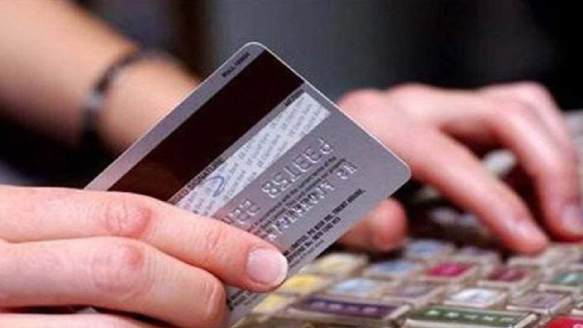 Two lakhs looted through stolen debit card pune print news