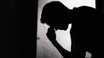 Teacher commits suicide in classroom in Jalgaon district news