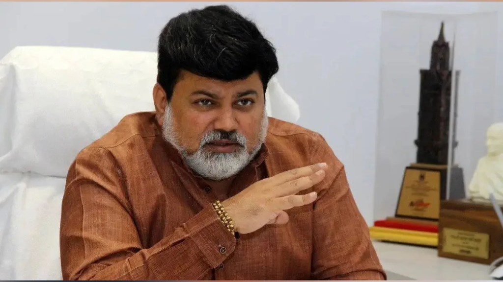 Guardian Minister Uday Samant statement regarding the construction of a bridge in Kalbadevi village on the Marine Highway