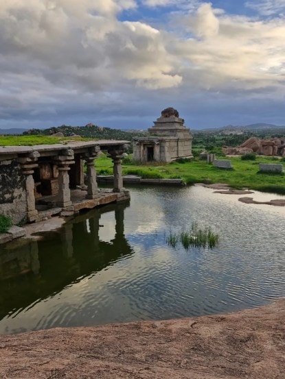 vaishnavi kalyankar went to hampi