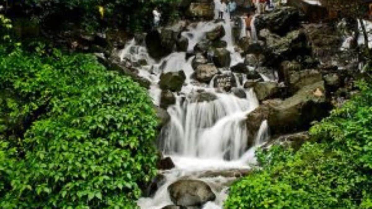 Naladurg fort waterfall