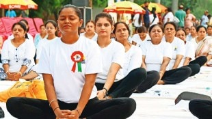 Loksatta viva World Yoga Day Digital Age Fitness Exercise