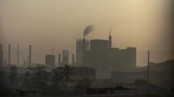 इमारतींमधून कार्बन उत्सर्जन कमी करण्यासाठी शीतकरण कृती आराखड्याची अंमलबजावणी; राज्य हवामान कृती कक्षाचे संचालक डॉ. अभिजित घोरपडे यांची माहिती