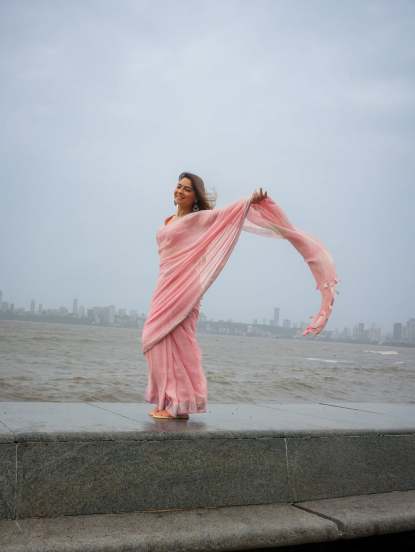 Sonalee Kulkarni Mumbai Photoshoot